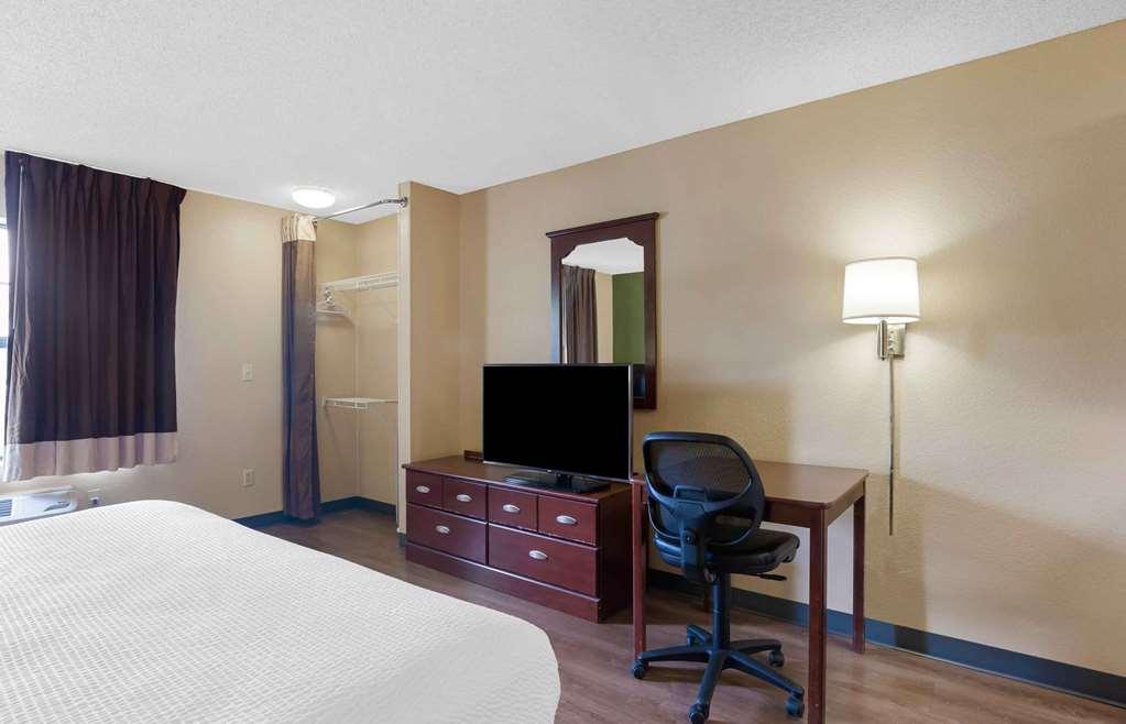 Extended Stay America Suites - Evansville - East Номер фото