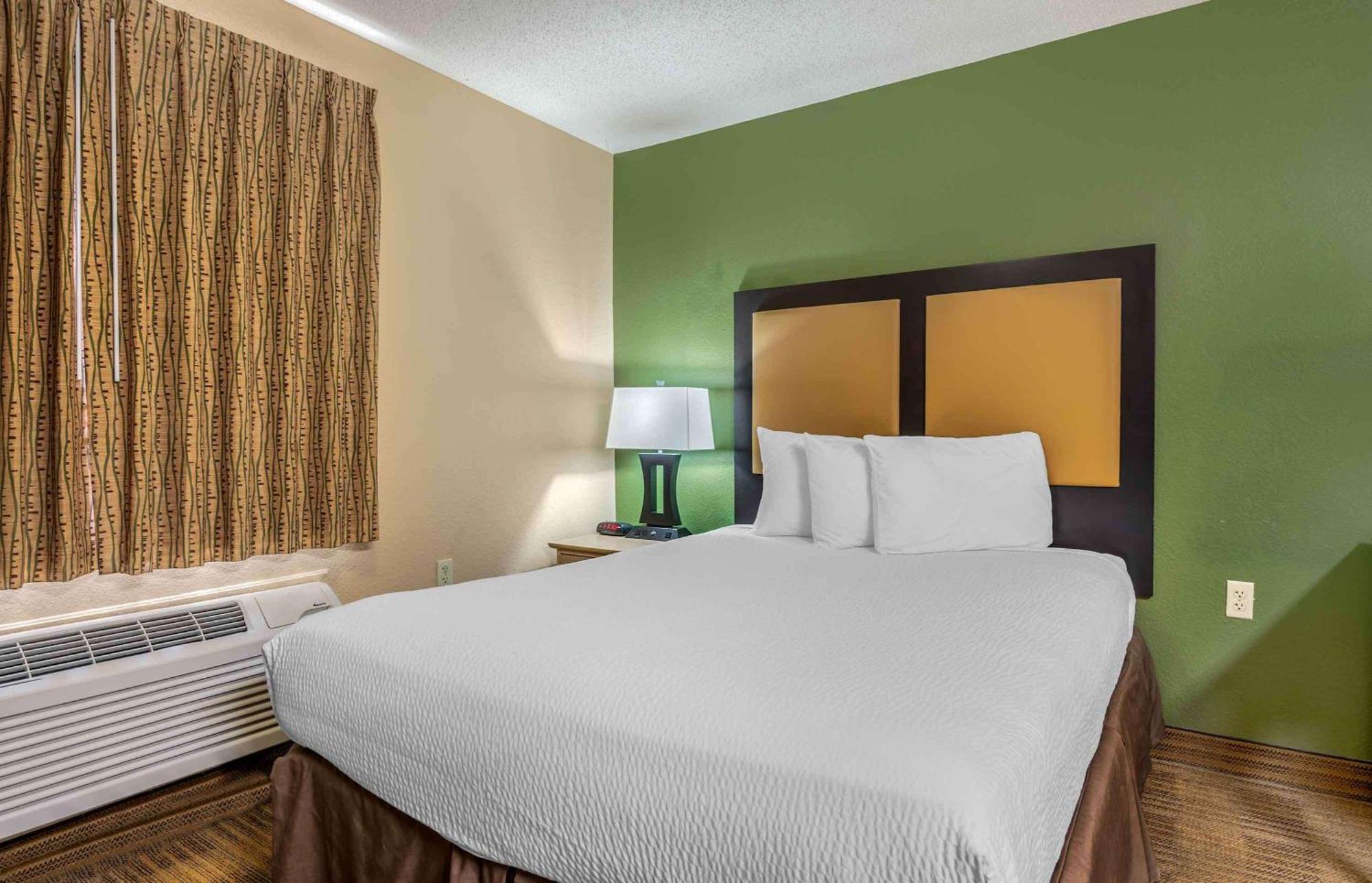 Extended Stay America Suites - Evansville - East Экстерьер фото