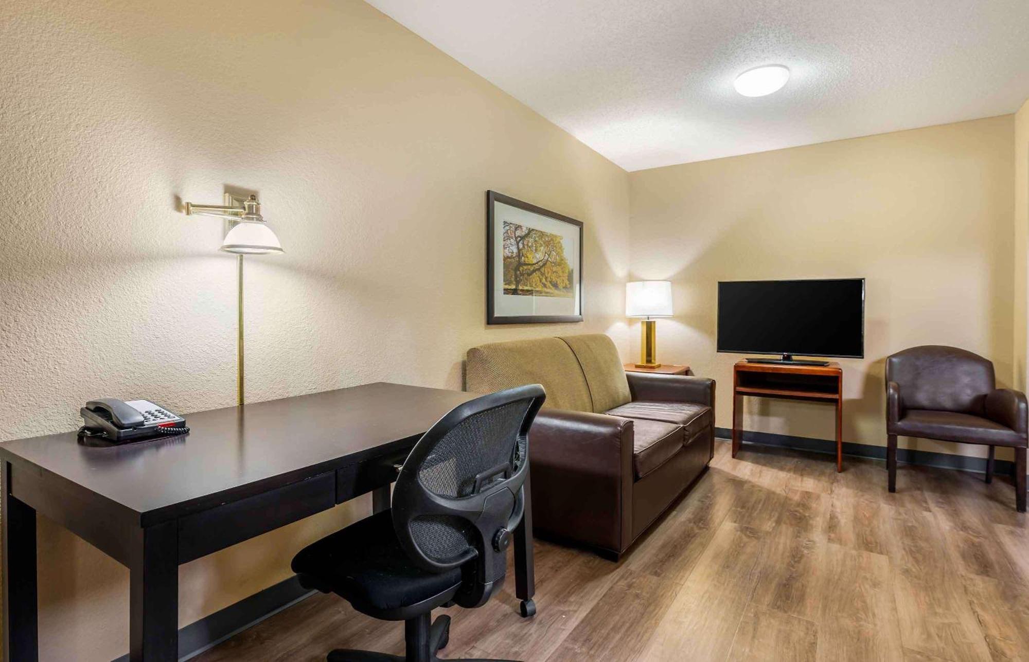 Extended Stay America Suites - Evansville - East Экстерьер фото