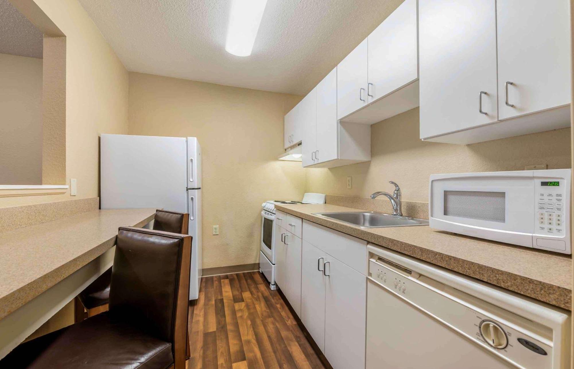 Extended Stay America Suites - Evansville - East Экстерьер фото