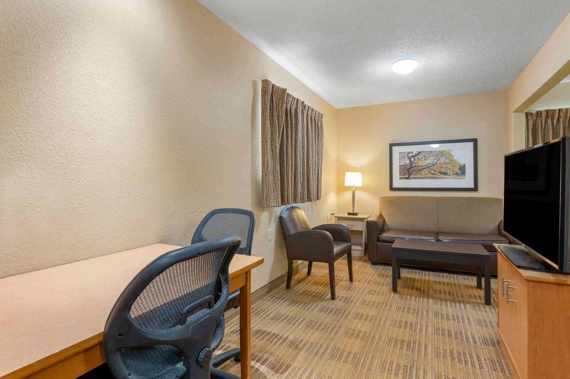 Extended Stay America Suites - Evansville - East Экстерьер фото